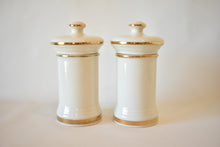 Load image into Gallery viewer, Pair of Apothecary Jars