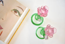 Load image into Gallery viewer, Rose Shaped Glass Candle Holder Pair