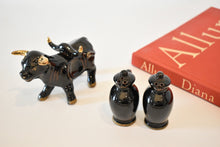 Load image into Gallery viewer, MCM Bull Salt & Pepper 3-Piece Set