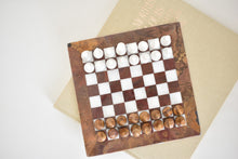 Load image into Gallery viewer, Onyx and Marble Chess Set