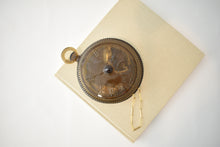 Load image into Gallery viewer, Pocket Watch Shaped Lidded Glass Box
