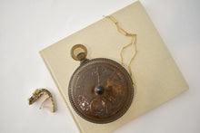 Load image into Gallery viewer, Pocket Watch Shaped Lidded Glass Box
